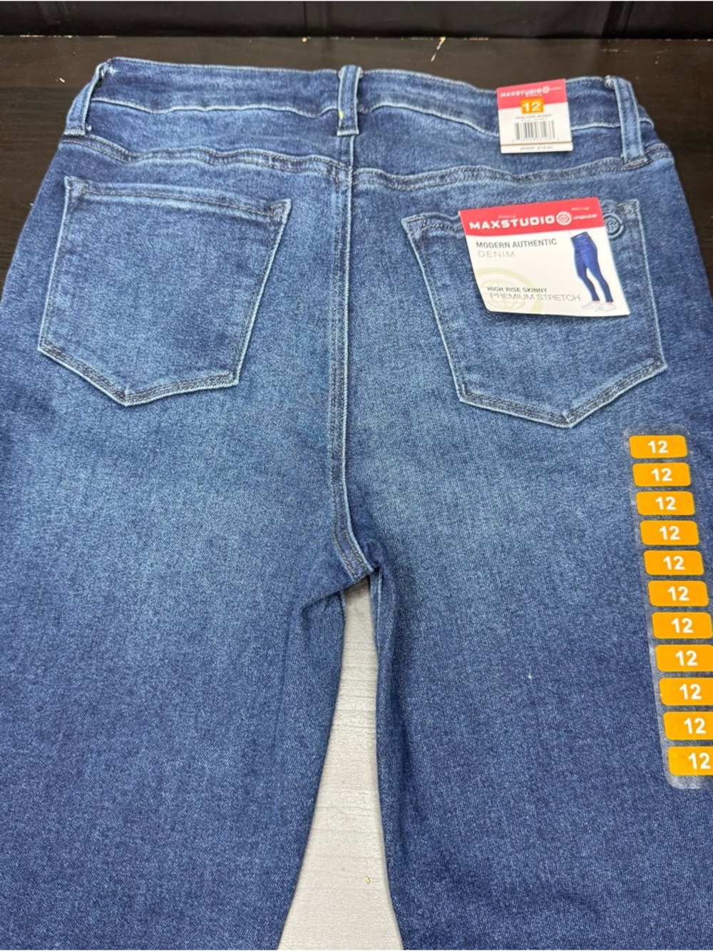 MaxStudio Modern Authentic Denim high-rise skinny jeans - Picture 3 of 5